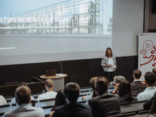 2025-10-30-THA-Stipendienverleihung-14-1-scaled